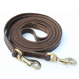 Clip on reins in brown leather with brass clips